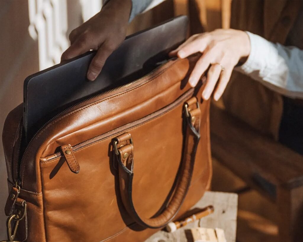 ZEPPO Pro Hybrid Briefcase Best Messenger Hybrid