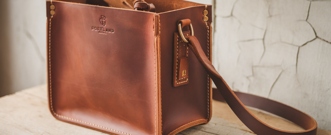 Why Everyone Loves Portland Leather: Simple Bags That Stay Strong