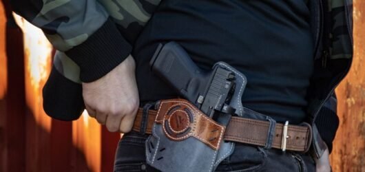 Best 1.5″ Leather Gun Belt for 1911: The Ultimate Guide for Shooters